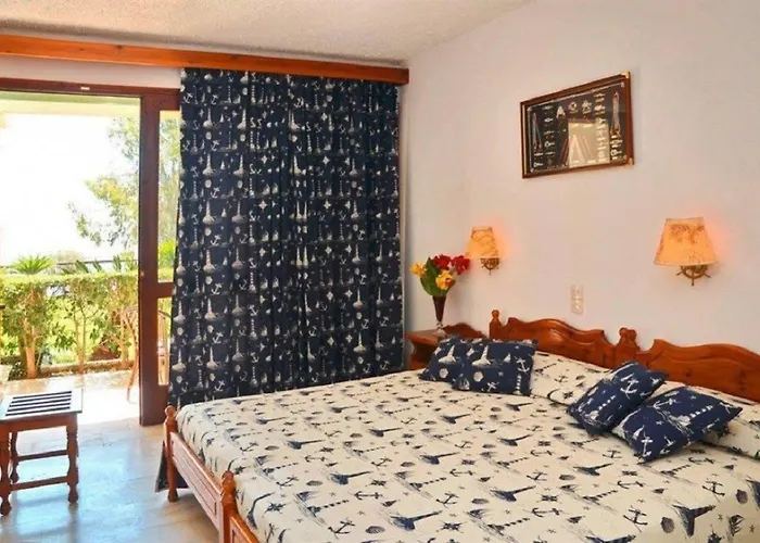 Chara Hotel Megali Ammos (Skiathos)